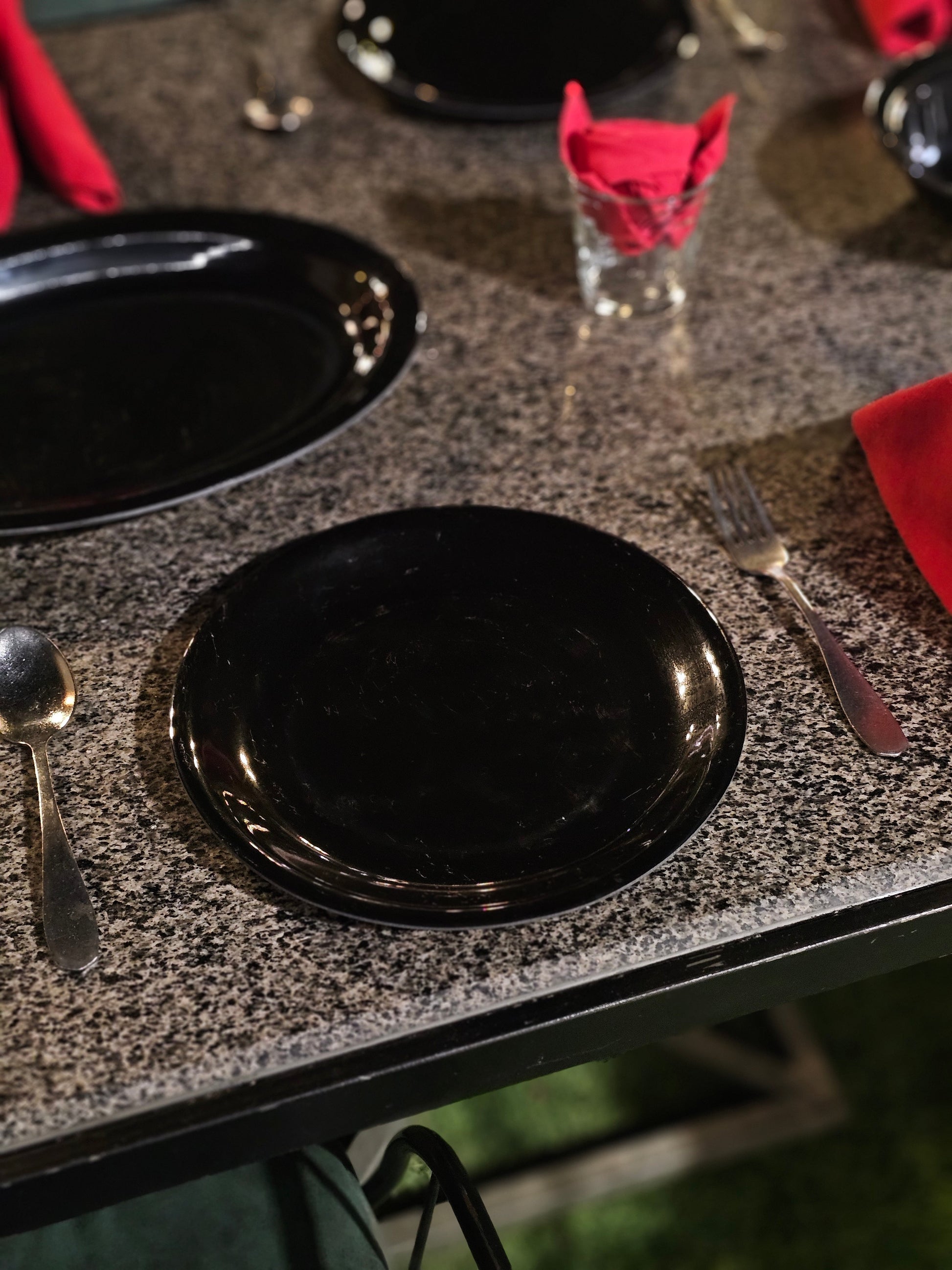 Siyah Nazakat Dinner Set
