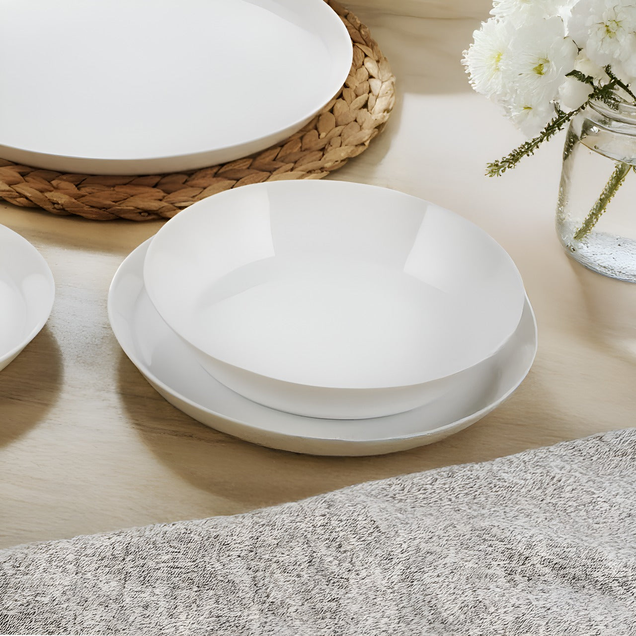 Mehekti Marble Dining Set