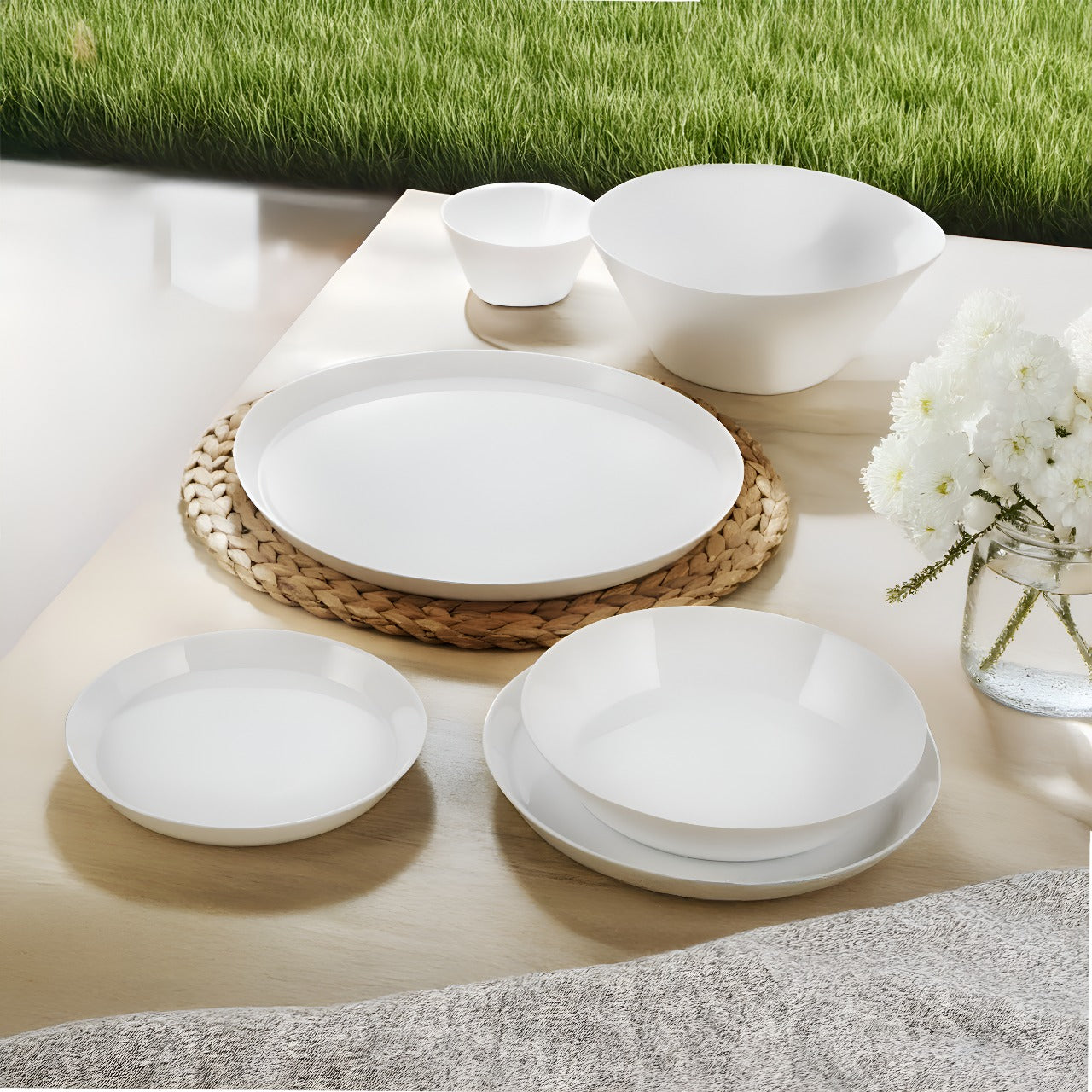 Mehekti Marble Dining Set